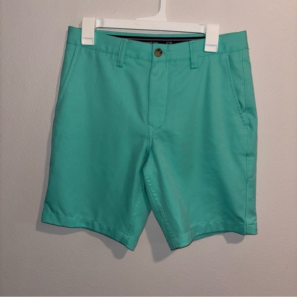 Vineyard Vines Other - VINEYARD VINES Links Size 30 shorts